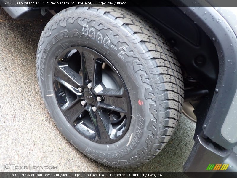 Sting-Gray / Black 2023 Jeep Wrangler Unlimited Sahara Altitude 4x4
