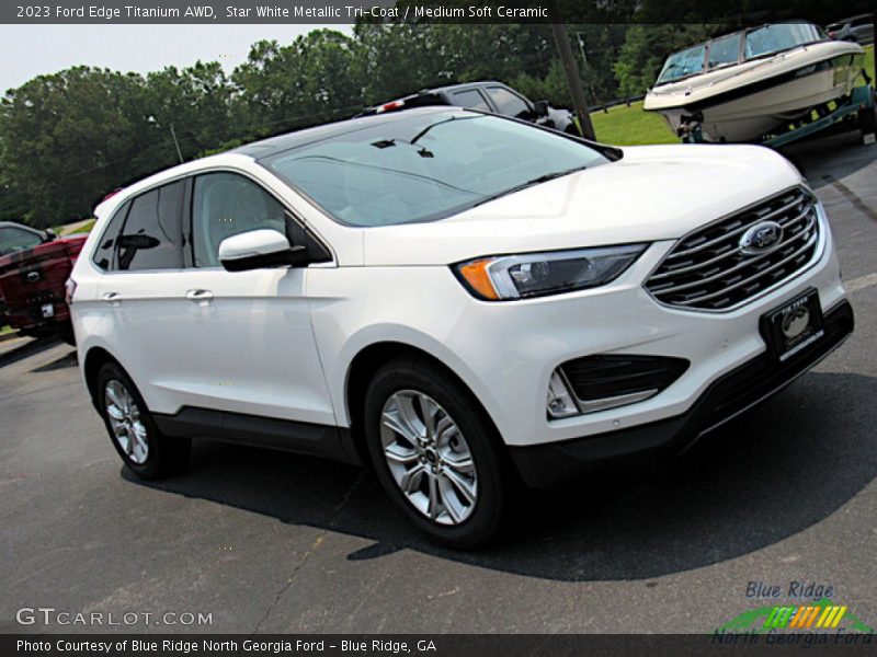 Star White Metallic Tri-Coat / Medium Soft Ceramic 2023 Ford Edge Titanium AWD