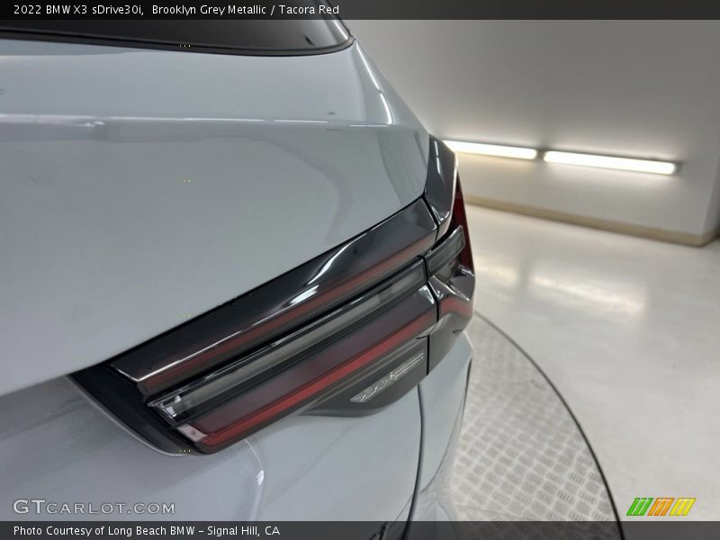 Brooklyn Grey Metallic / Tacora Red 2022 BMW X3 sDrive30i