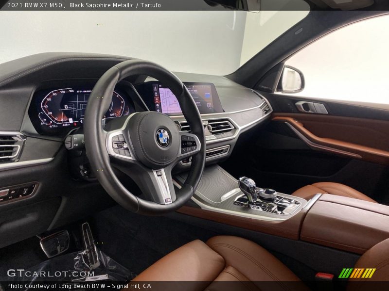 Front Seat of 2021 X7 M50i