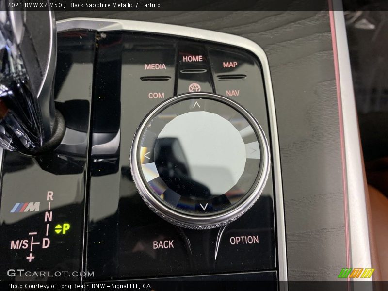Controls of 2021 X7 M50i