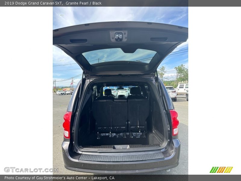 Granite Pearl / Black 2019 Dodge Grand Caravan SXT