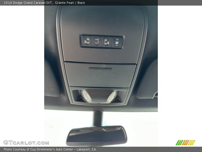 Granite Pearl / Black 2019 Dodge Grand Caravan SXT