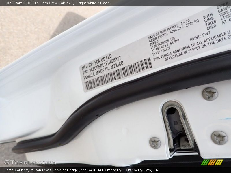 Bright White / Black 2023 Ram 2500 Big Horn Crew Cab 4x4