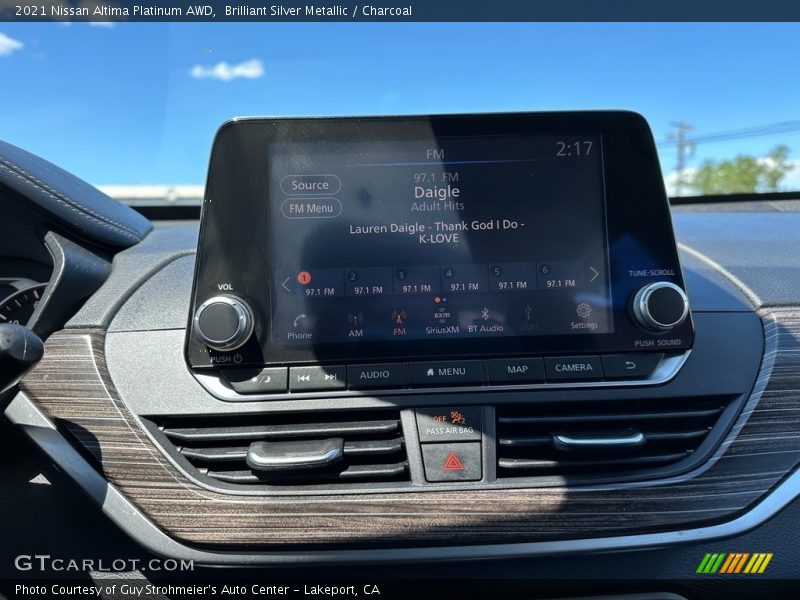 Brilliant Silver Metallic / Charcoal 2021 Nissan Altima Platinum AWD