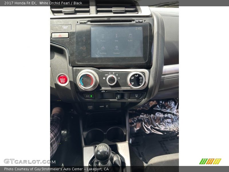 White Orchid Pearl / Black 2017 Honda Fit EX