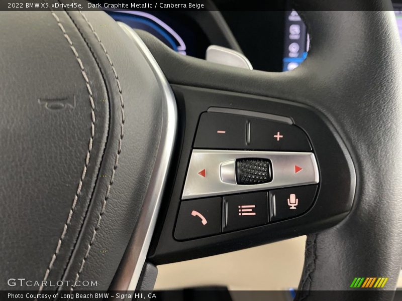  2022 X5 xDrive45e Steering Wheel