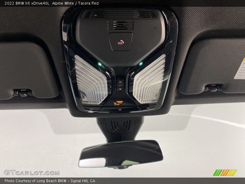 Alpine White / Tacora Red 2022 BMW X6 xDrive40i