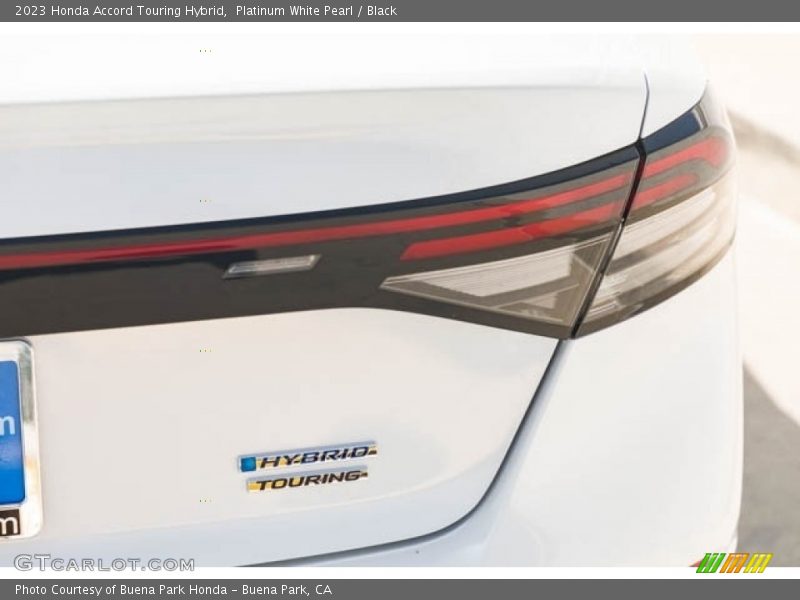 Platinum White Pearl / Black 2023 Honda Accord Touring Hybrid