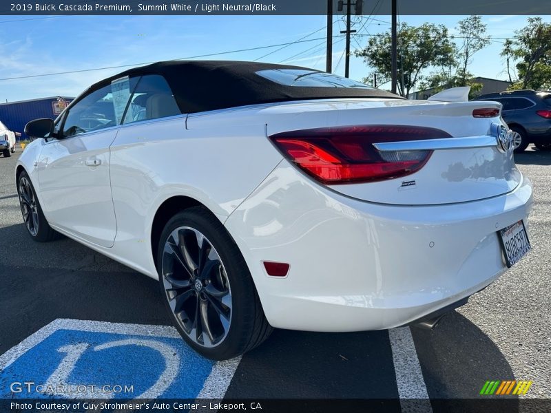 Summit White / Light Neutral/Black 2019 Buick Cascada Premium