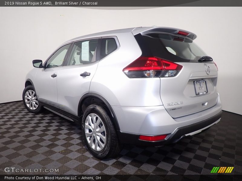 Brilliant Silver / Charcoal 2019 Nissan Rogue S AWD