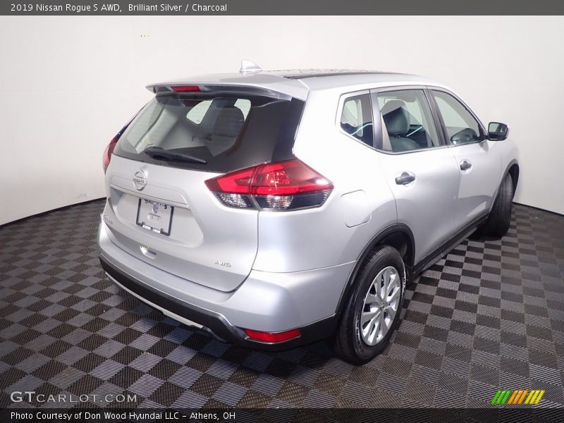Brilliant Silver / Charcoal 2019 Nissan Rogue S AWD