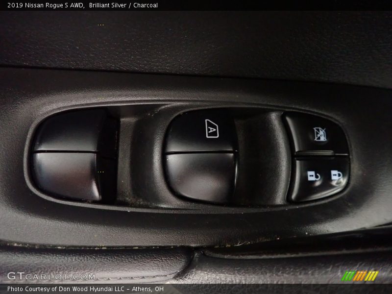 Brilliant Silver / Charcoal 2019 Nissan Rogue S AWD