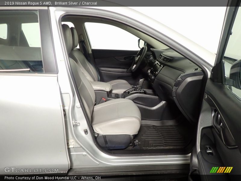 Brilliant Silver / Charcoal 2019 Nissan Rogue S AWD
