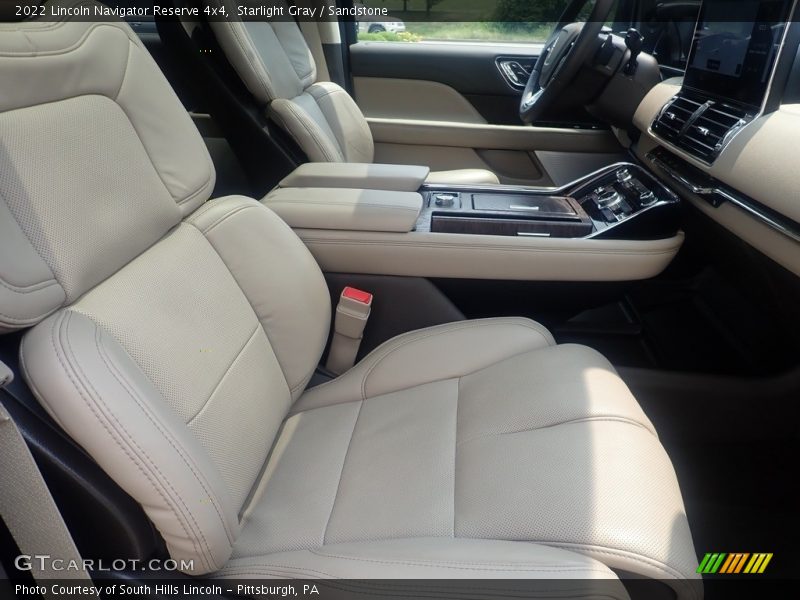 Front Seat of 2022 Navigator Reserve 4x4