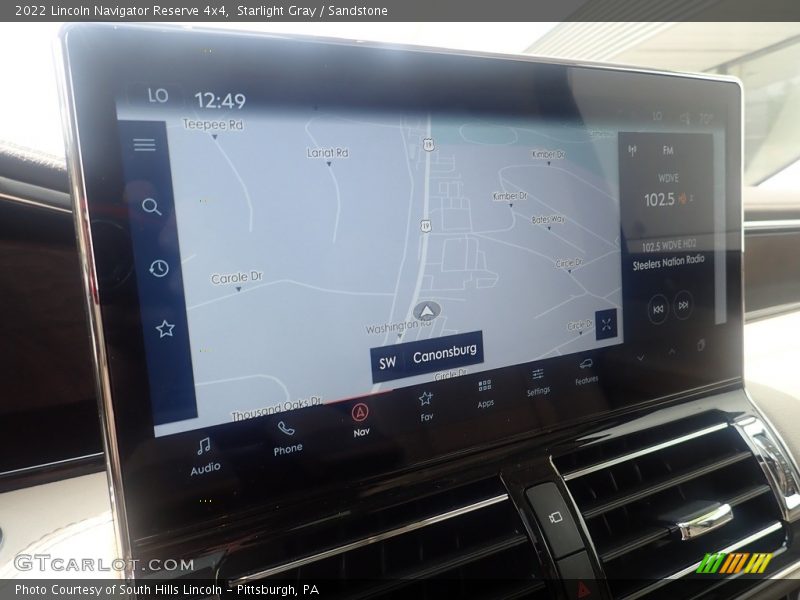 Navigation of 2022 Navigator Reserve 4x4