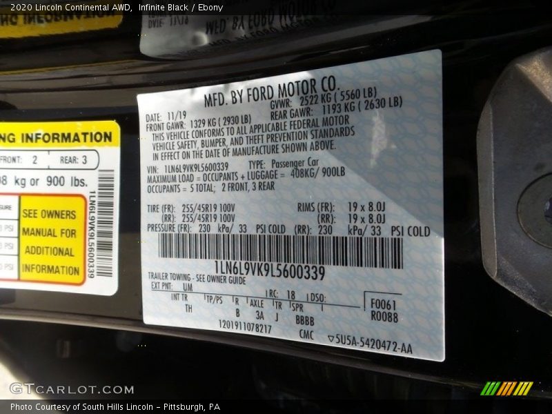 2020 Continental AWD Infinite Black Color Code UM