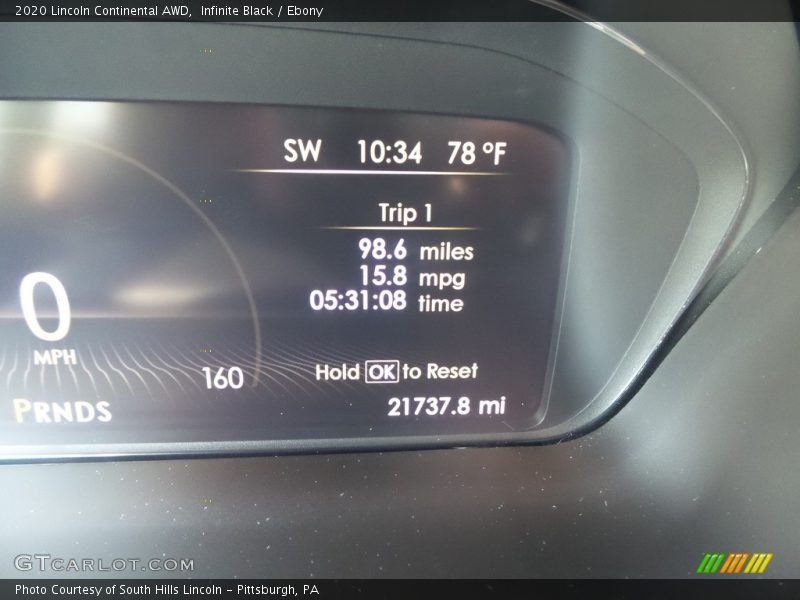 Infinite Black / Ebony 2020 Lincoln Continental AWD