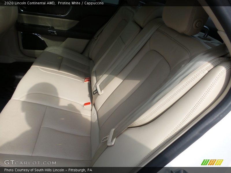 Pristine White / Cappuccino 2020 Lincoln Continental AWD