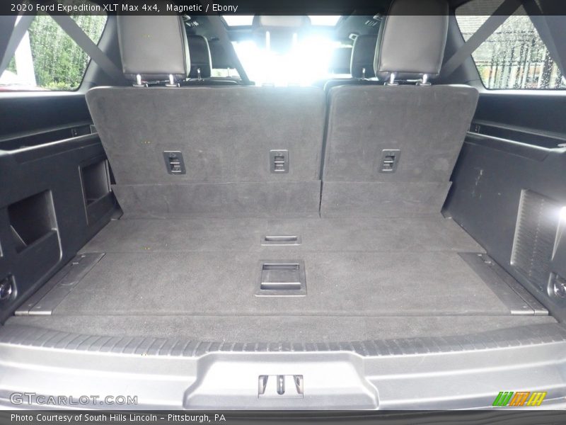  2020 Expedition XLT Max 4x4 Trunk
