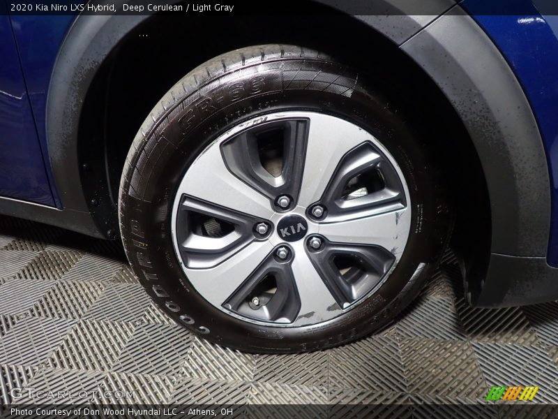 Deep Cerulean / Light Gray 2020 Kia Niro LXS Hybrid