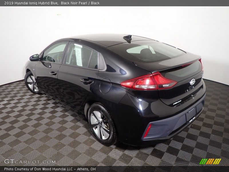 Black Noir Pearl / Black 2019 Hyundai Ioniq Hybrid Blue