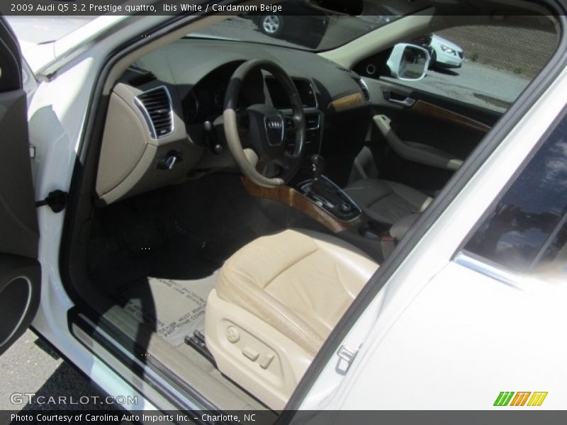 Ibis White / Cardamom Beige 2009 Audi Q5 3.2 Prestige quattro