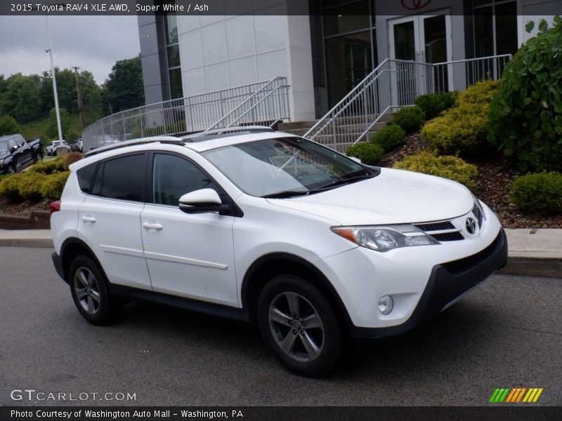 Super White / Ash 2015 Toyota RAV4 XLE AWD