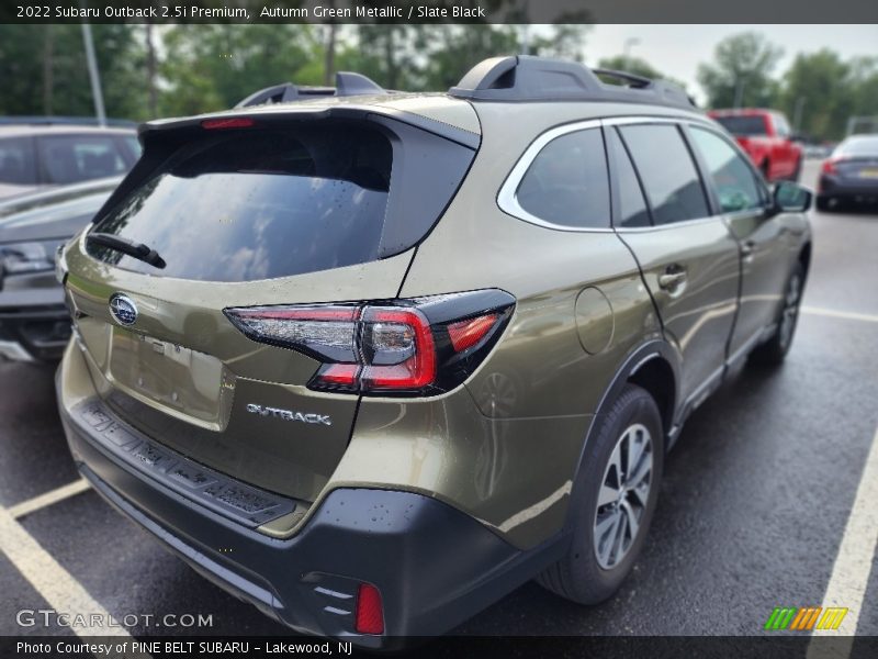Autumn Green Metallic / Slate Black 2022 Subaru Outback 2.5i Premium