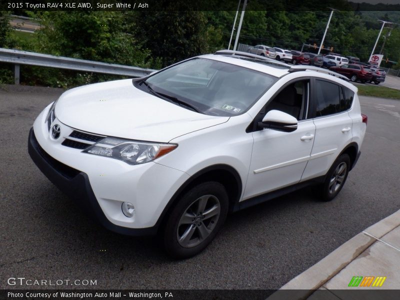 Super White / Ash 2015 Toyota RAV4 XLE AWD