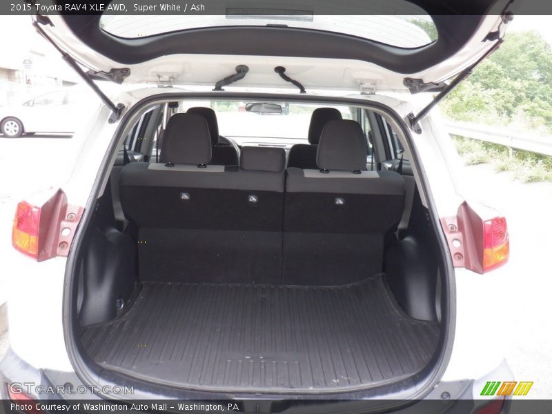 Super White / Ash 2015 Toyota RAV4 XLE AWD
