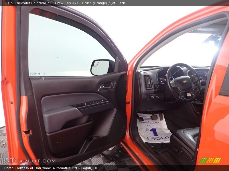 Crush (Orange) / Jet Black 2019 Chevrolet Colorado Z71 Crew Cab 4x4