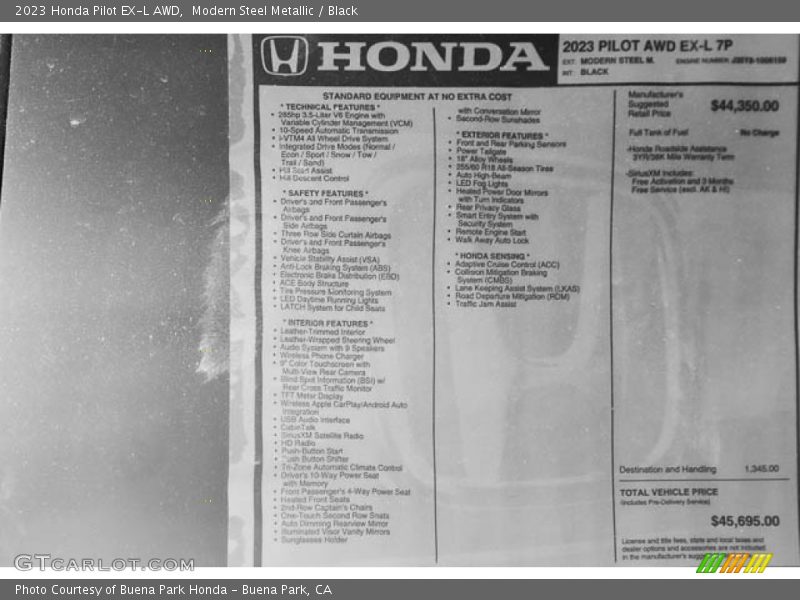 Modern Steel Metallic / Black 2023 Honda Pilot EX-L AWD