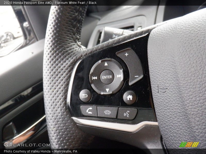  2020 Passport Elite AWD Steering Wheel