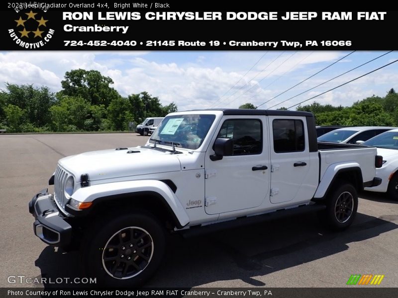 Bright White / Black 2023 Jeep Gladiator Overland 4x4