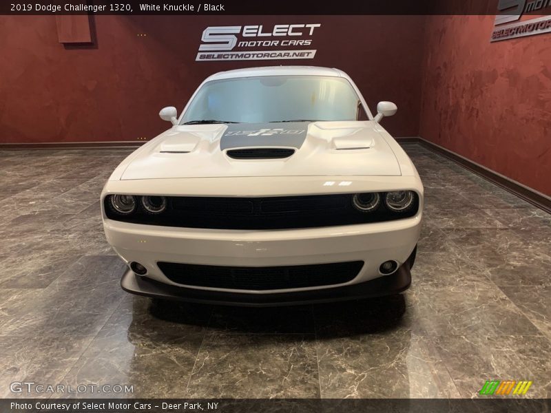 White Knuckle / Black 2019 Dodge Challenger 1320