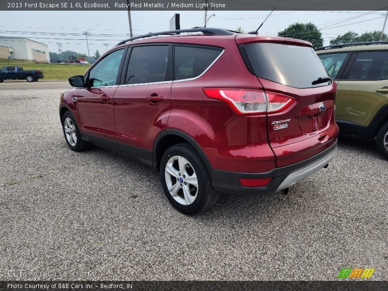 Ruby Red Metallic / Medium Light Stone 2013 Ford Escape SE 1.6L EcoBoost