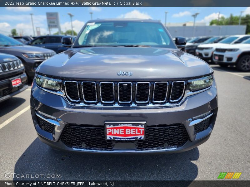Baltic Gray Metallic / Global Black 2023 Jeep Grand Cherokee Limited 4x4