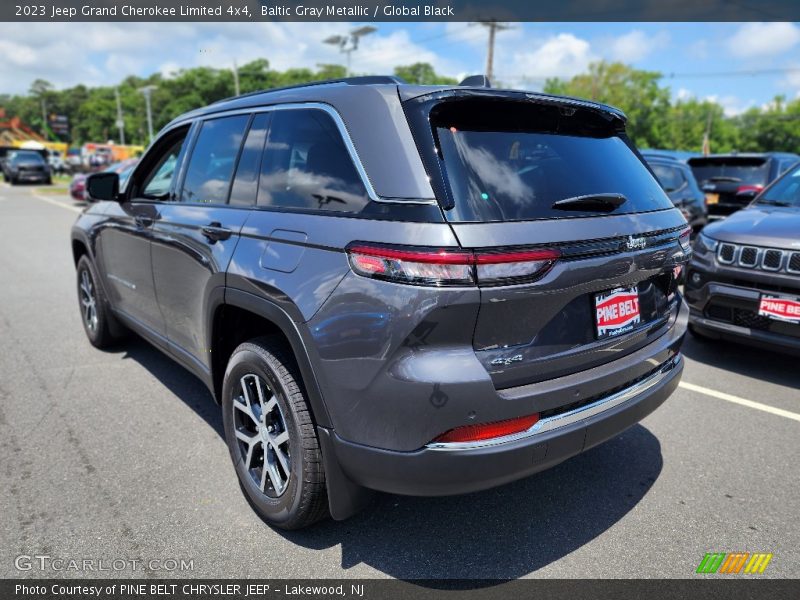 Baltic Gray Metallic / Global Black 2023 Jeep Grand Cherokee Limited 4x4