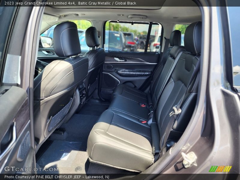 Baltic Gray Metallic / Global Black 2023 Jeep Grand Cherokee Limited 4x4