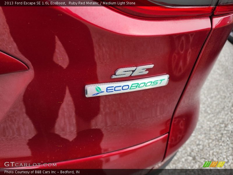 Ruby Red Metallic / Medium Light Stone 2013 Ford Escape SE 1.6L EcoBoost
