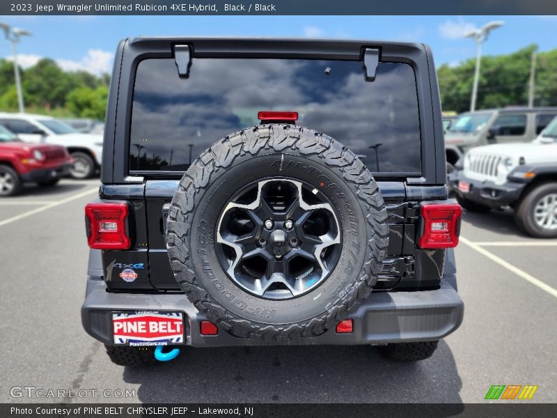 Black / Black 2023 Jeep Wrangler Unlimited Rubicon 4XE Hybrid