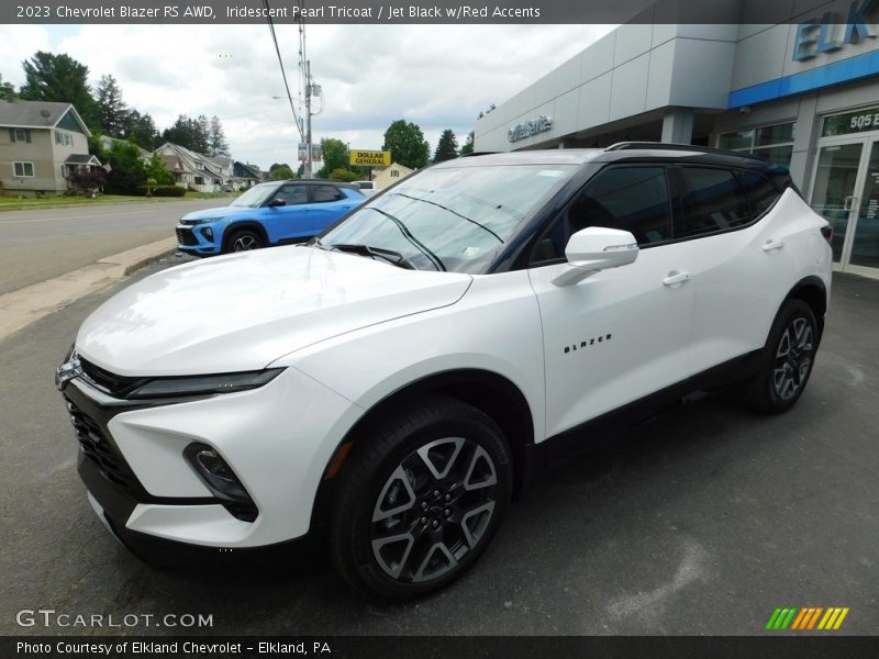 Iridescent Pearl Tricoat / Jet Black w/Red Accents 2023 Chevrolet Blazer RS AWD