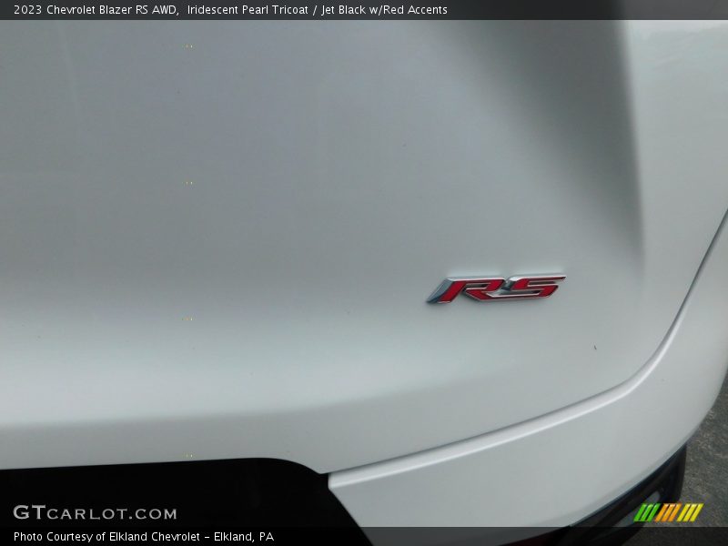 Iridescent Pearl Tricoat / Jet Black w/Red Accents 2023 Chevrolet Blazer RS AWD