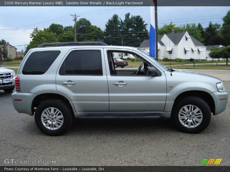 Satellite Silver Metallic / Black/Light Parchment 2006 Mercury Mariner Luxury 4WD