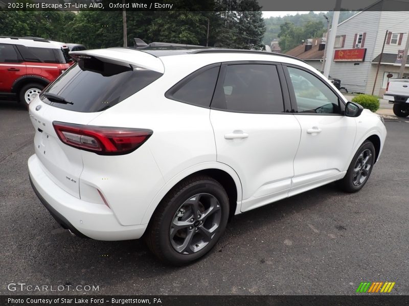 Oxford White / Ebony 2023 Ford Escape ST-Line AWD