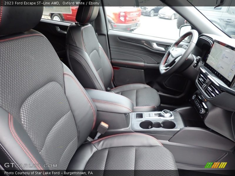  2023 Escape ST-Line AWD Ebony Interior