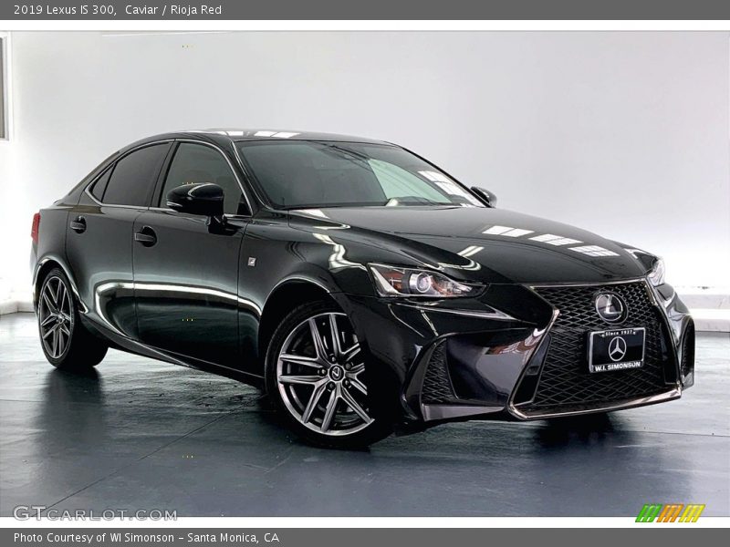 Front 3/4 View of 2019 IS 300