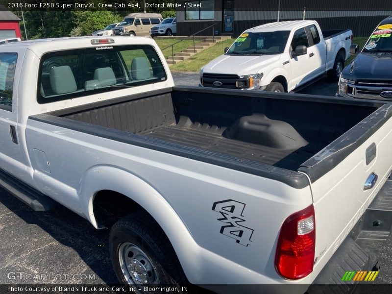 Oxford White / Steel 2016 Ford F250 Super Duty XL Crew Cab 4x4
