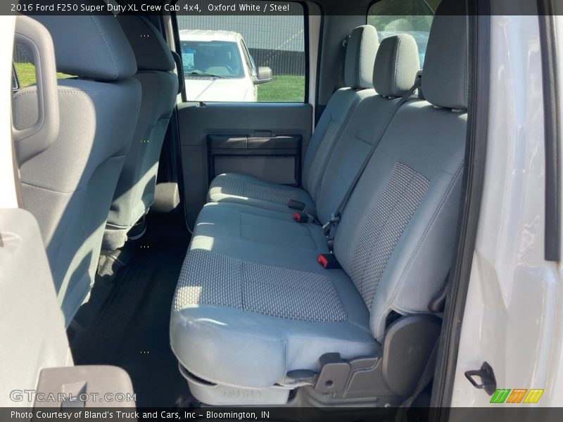 Oxford White / Steel 2016 Ford F250 Super Duty XL Crew Cab 4x4
